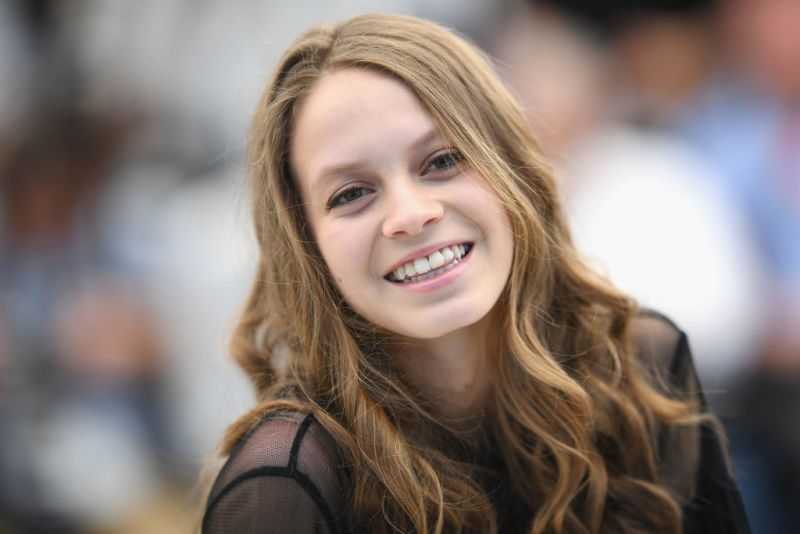 Ana Valeria Becerril: A Comprehensive Overview of Her Life and Career